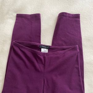 DONATED Fleurish purple Capri leggings size small